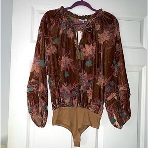 NWT Gorgeous Velvet Top by FATE